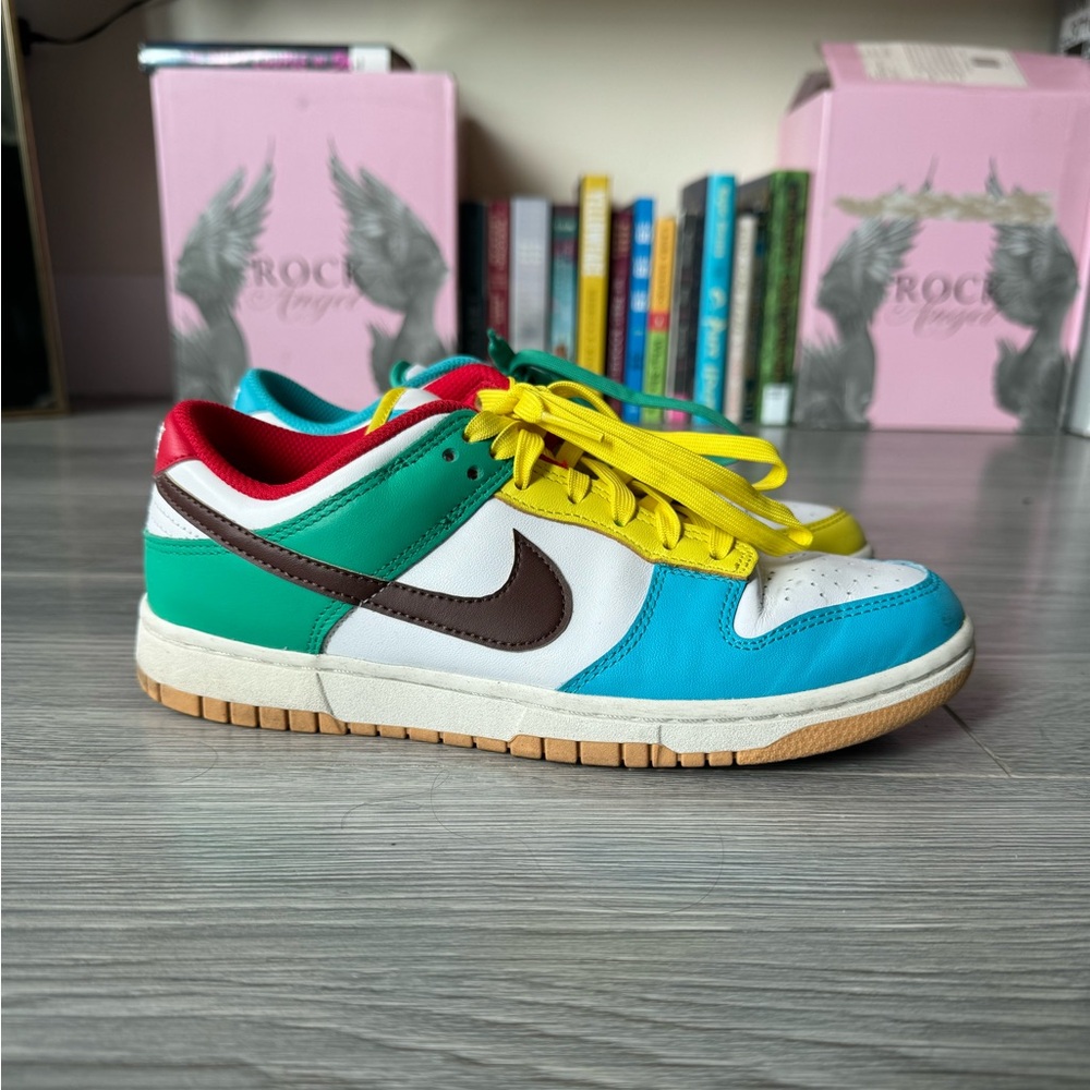 Nike Free.99 Dunks Men’s 6.5 or Women’s 8